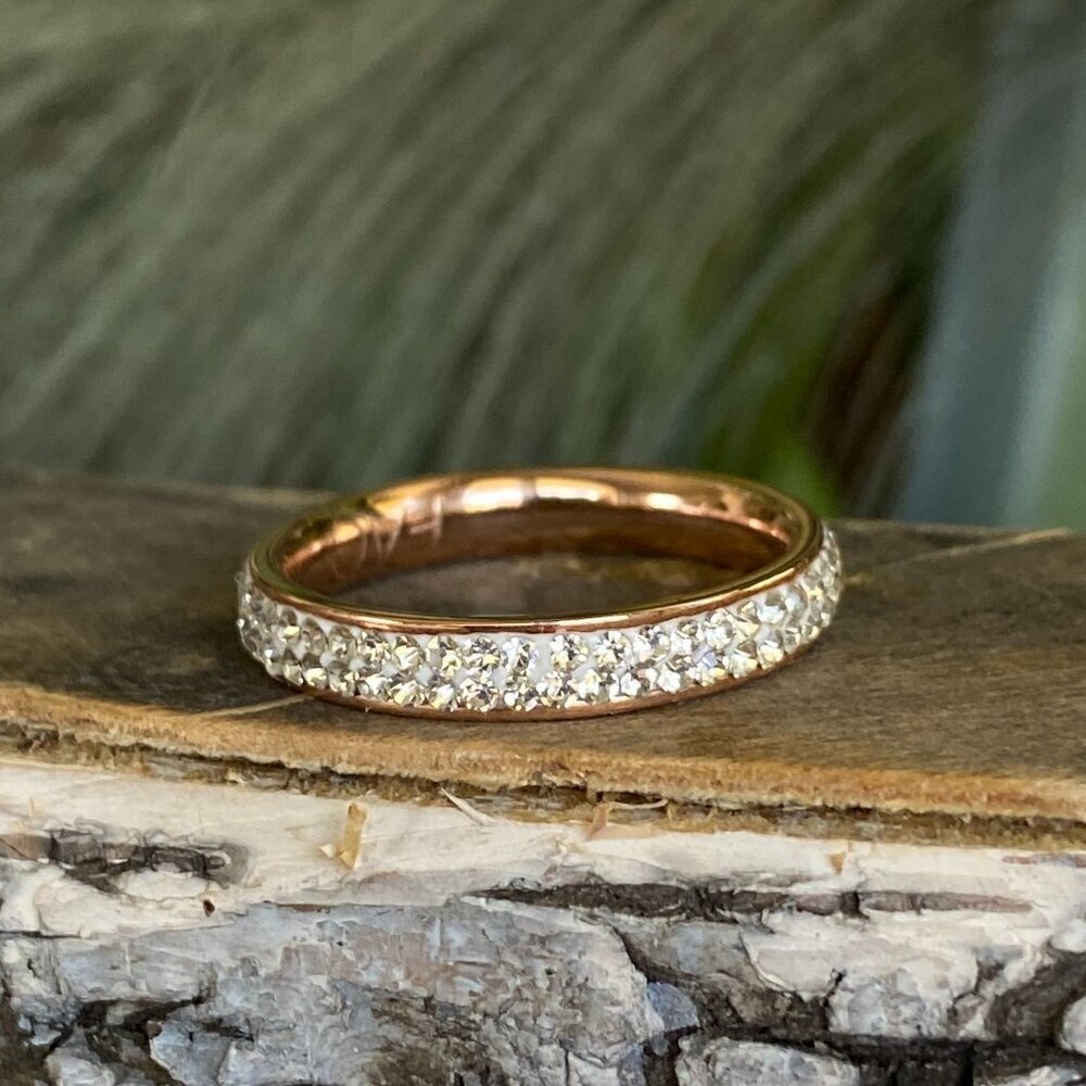 Fifth Avenue Swarovski Crystal Rose Gold Eternity Ring Sz7 NEW